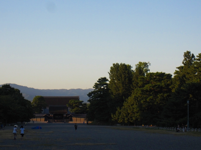京都御苑を散歩9・29_e0237645_16545977.jpg