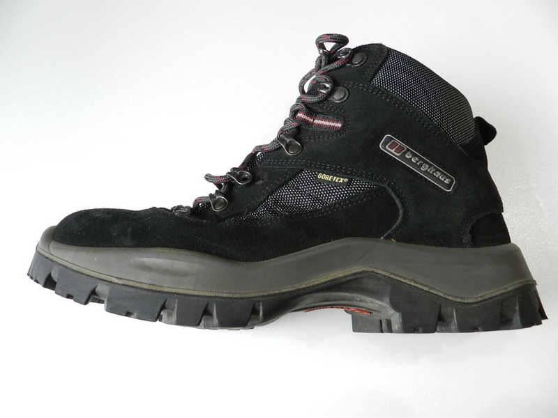 Berghaus gore-tex boots 2012 oct_f0226051_13453132.jpg