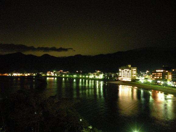 e0241285_1657461.jpg