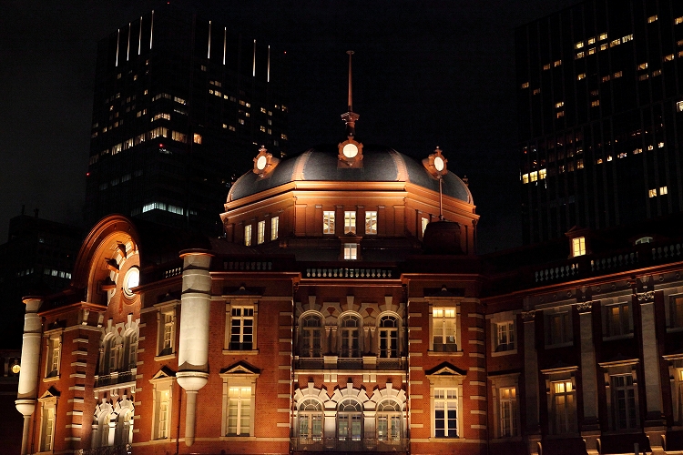 東京駅リニューアル　3　～夜景～_d0170525_2237561.jpg