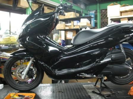 PCX　お色直し_e0114857_8495048.jpg