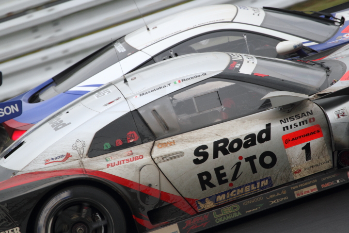 2012 SUPER GT Rd.7 in KYUSHU 300km　決勝 その2_c0213564_2295825.jpg