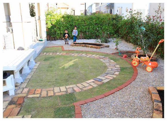 子供が喜ぶ庭 Natu 素敵なナチュラルガーデンから 福岡で庭造り 外構工事 エクステリア をしてます