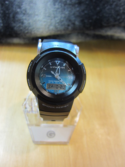 カシオ / CASIO G-SHOCK mini エメラルド ブルー : dimanche カシオ / CASIO G-SHOCK mini エメラルド ブルー : dimanche