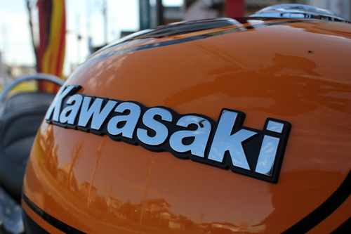 Kawasaki⇒ZEPHYRへエンブレム交換 (^▽^*) : エビス Kawasaki⇒ZEPHYRへエンブレム交換 (^▽^*) : エビス