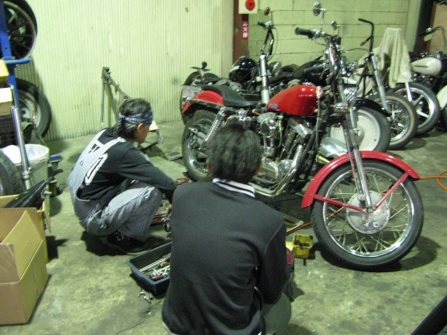 本日も沢山のご来店ありがとうございます。_a0110720_19281429.jpg