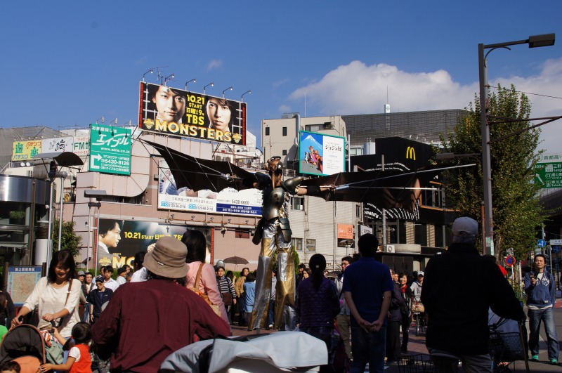 いきなり遭遇、何それ?「nani-sore」_a0122932_1127999.jpg