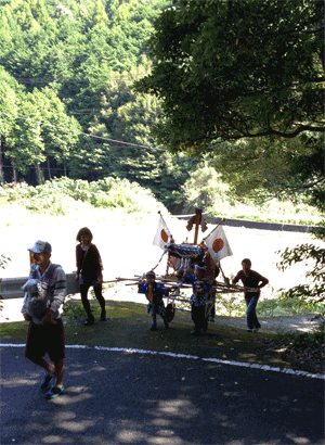 e0203037_23312134.gif