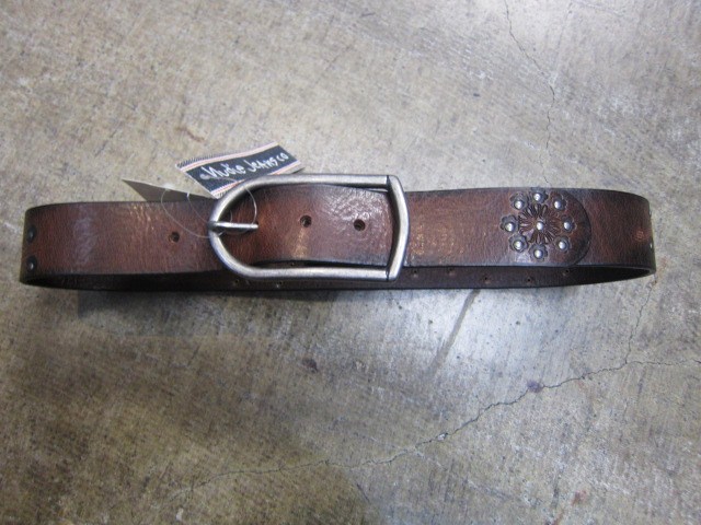 ANGLO 、 NUDIE JEANS 、BELT です。。。売れてます♪♪_d0152280_23195356.jpg