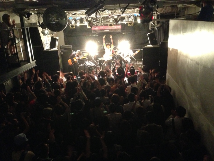 FLAKE RECORDS 6th ANNIVERSARY SPACE KELLY & NOKIES! TOUR DIARY_a0087389_19495468.jpg