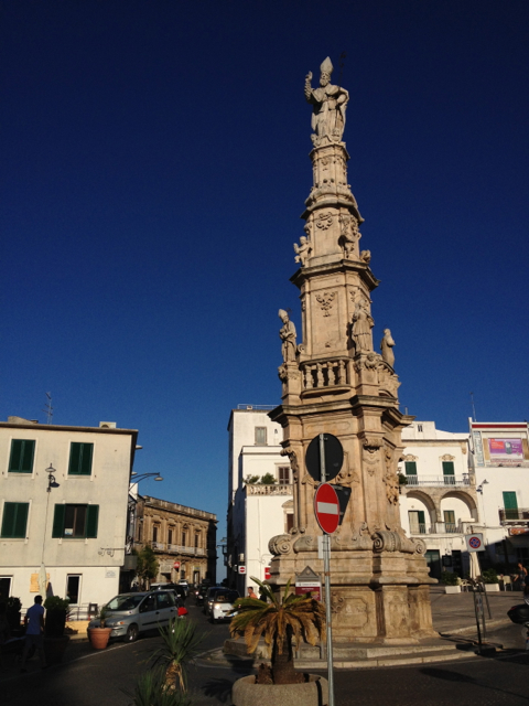 どっきどきイタリア旅日記その8〜イタリアの白い街並の中で_a0038006_14191258.jpg