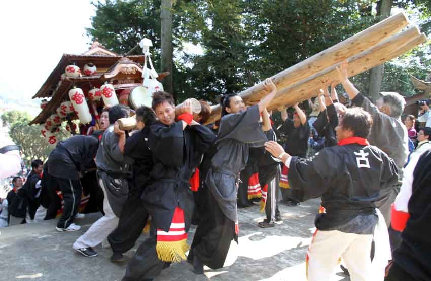 2012川田八幡神社の秋祭り-01♪_d0058941_21212151.jpg