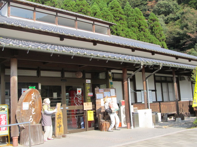 奥播磨かかしの里「鹿ヶ壺山荘周辺」_e0149151_23354196.jpg