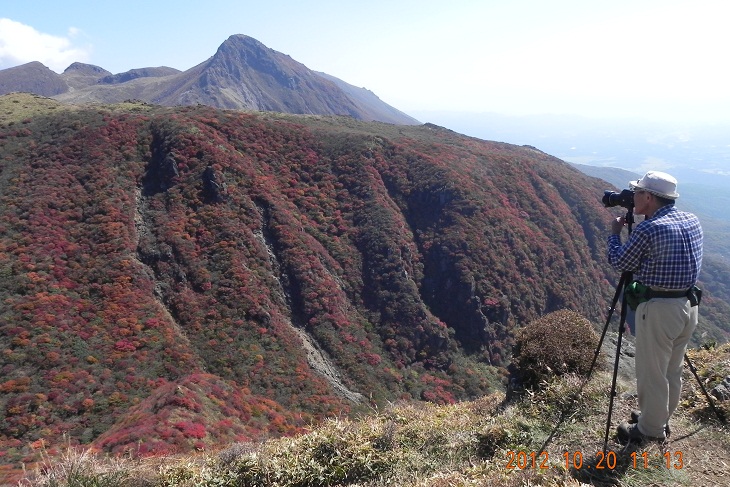 紅葉の九重山（扇ヶ鼻、星生山）、大崩山（三里河原）_f0016066_0253535.jpg