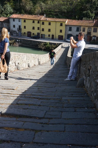 悪魔の橋～Borgo a Mozzano_f0106597_15561431.jpg