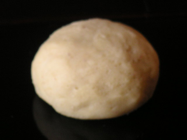 栗の粉餅1_a0056406_9484457.jpg