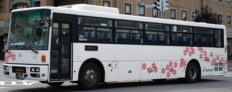 旭川電気軌道 日デPKG-RA274TAN +西工_e0030537_2326010.jpg