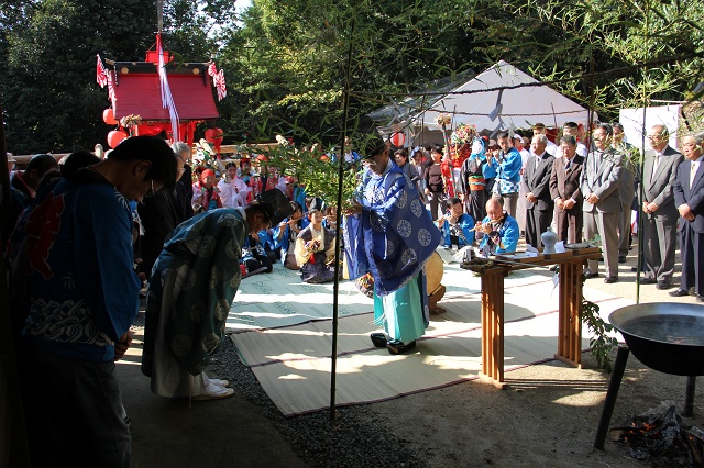 小屋浦新宮社秋季大祭　その4　大祭の儀_b0095061_1032974.jpg