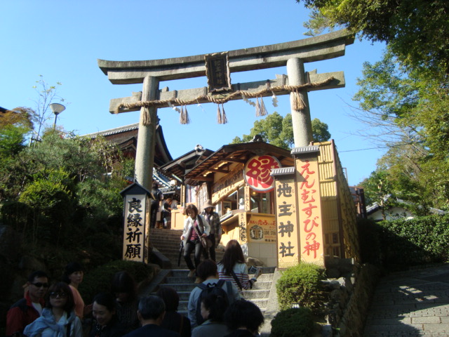 京都・音羽山　清水寺へ行く。_f0232060_0273123.jpg