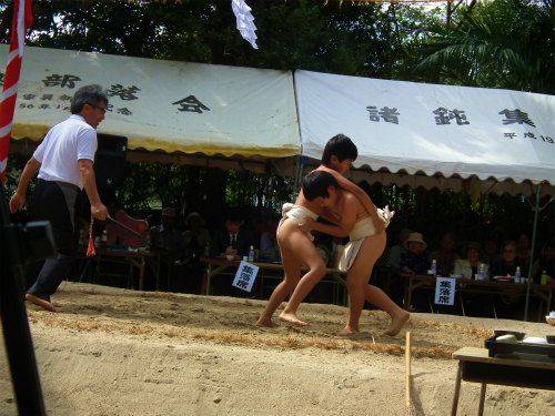 平成24年大屯神社祭 その1_e0028387_0121833.jpg