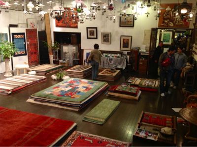 府中市「上下画廊」でギャッベ展始まりました!_a0071934_2242436.jpg