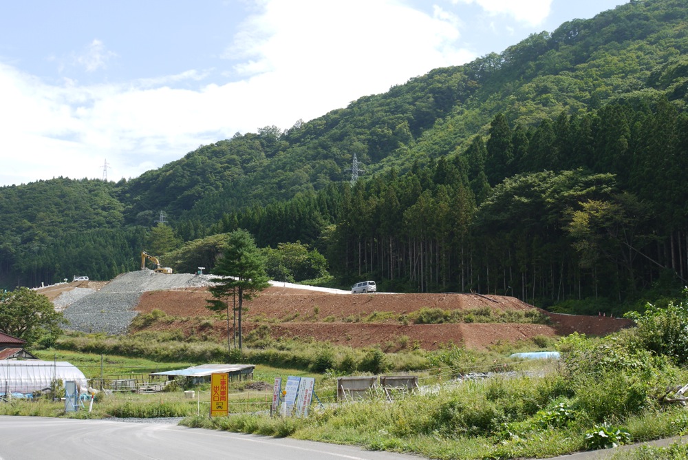 秘密基地製造現場！_d0001843_23474095.jpg