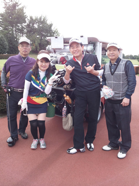 MDRTのゴルフクラブに参加してます_e0119092_1440118.jpg