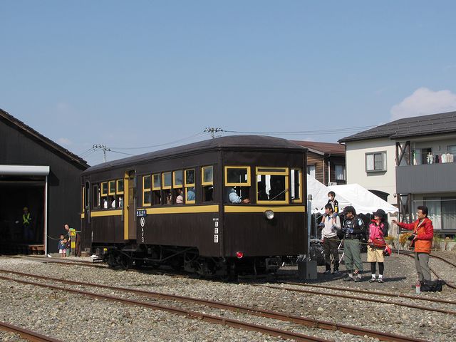 【頸城鉄道】奇跡の里帰りを果たした車両たち_d0255902_0375218.jpg