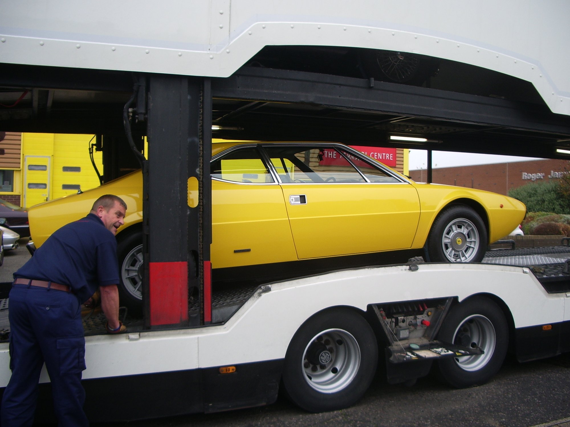 208gt4 Southampton に_a0129711_190794.jpg