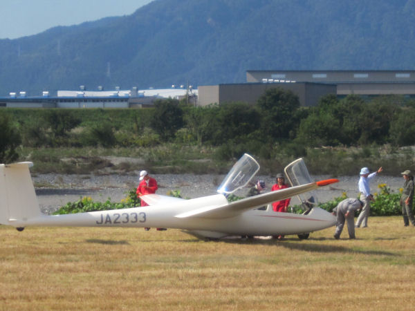 この大空に～翼を広げ・・・・♪_f0143123_5372971.jpg