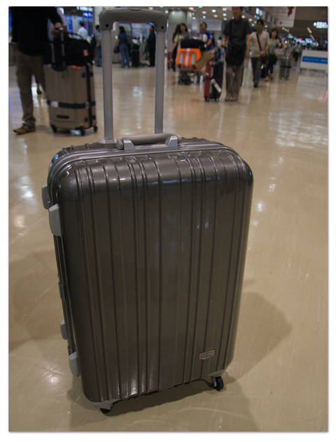 エーゲ海・アドリア海クルーズ(32) ロンドン線Cクラス機内食(復路) & またまた破損でラッキー!?_d0210324_713274.jpg