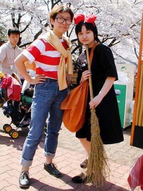 官僚 減らす スローガン ジブリ トンボ 仮装 Rurudo Jp