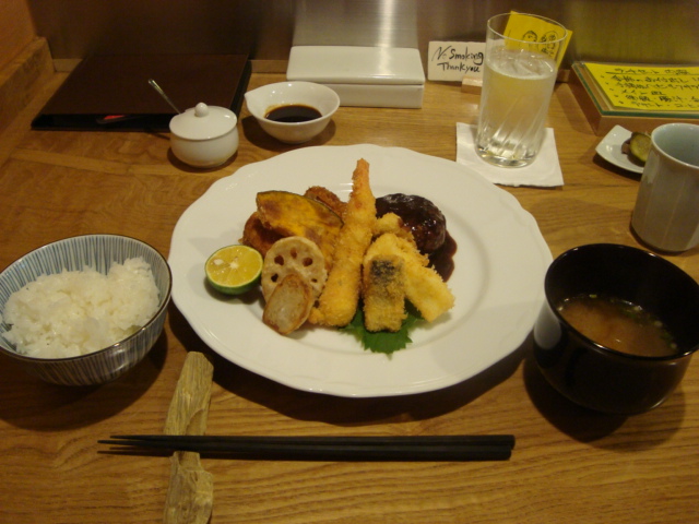 京都・丸太町「プチレストラン ないとう」へ行く。_f0232060_2222583.jpg