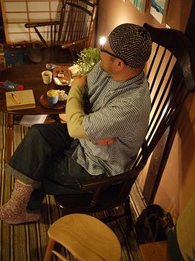 観て、座って、笑って_f0226293_8563978.jpg