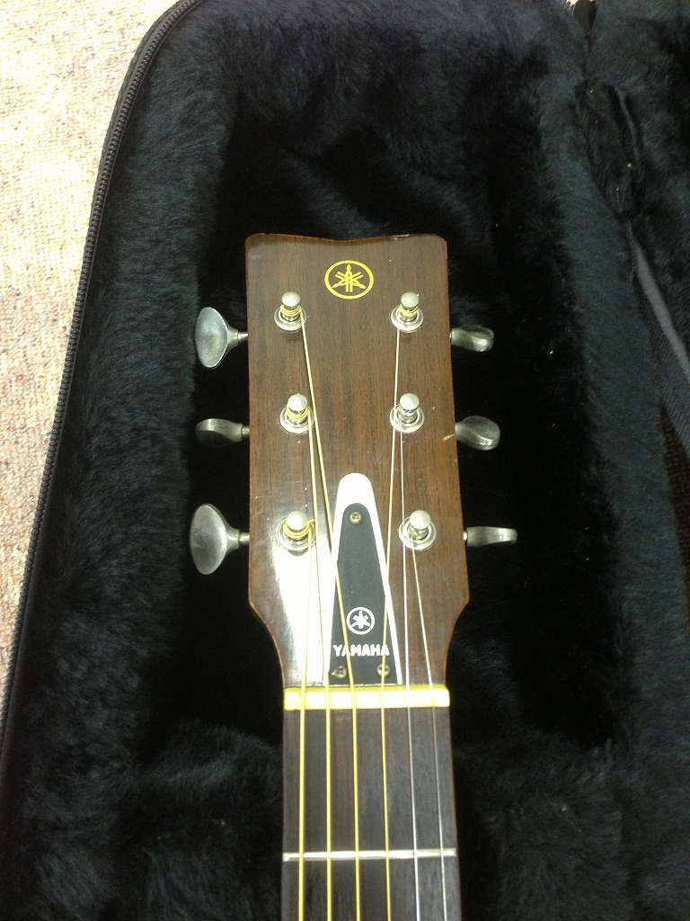 YAMAHA FG-150 国産第1号ビンテージ_d0063599_1916544.jpg