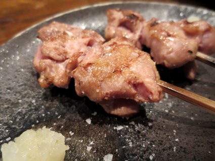 かしわや 闘鶏 _b0118001_0573699.jpg