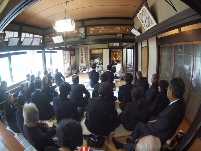 四十九日の法要_c0116915_22484316.jpg