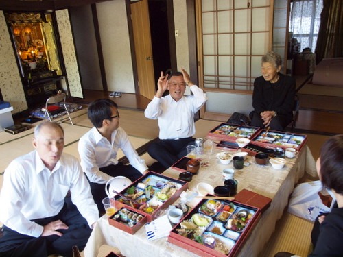 四十九日の法要_c0116915_2254297.jpg