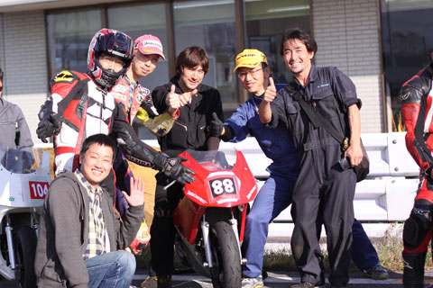 10/27筑波1000ミニバイク耐久_d0067418_13541523.jpg