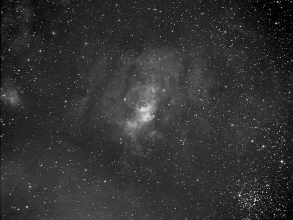 バブル星雲と分子雲_c0061727_2137910.jpg