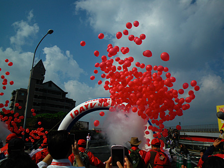 若戸大橋開通五十周年_a0166940_22122391.jpg