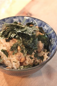 イチョウイモと納豆のネバネバ丼_b0271640_434413.jpg