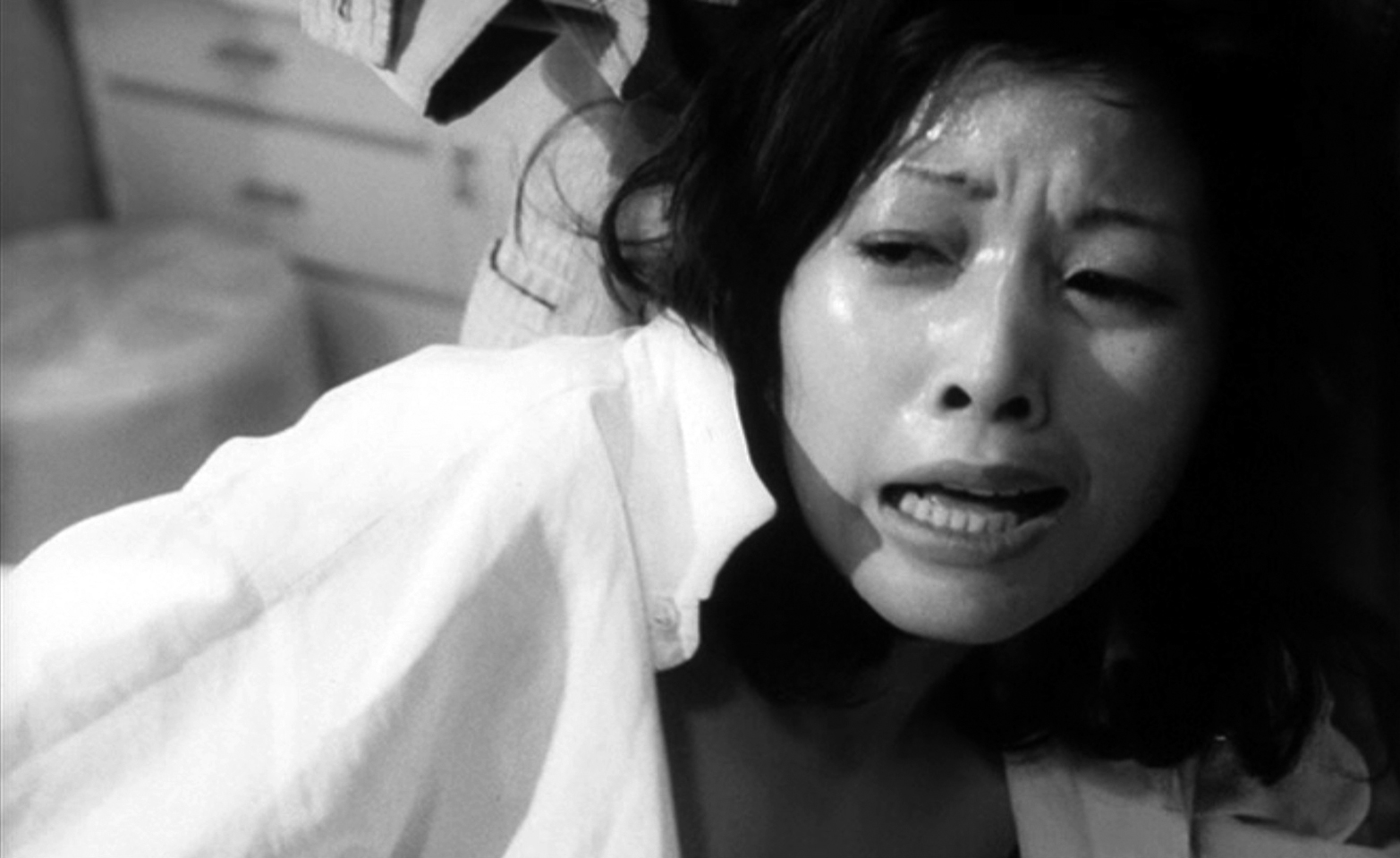 横山リエ よこやま りえ 天使の恍惚 1972 前編 夜ごとの美女 横山リエ よこやま りえ 天使の恍惚 1972 前編 夜ごとの美女