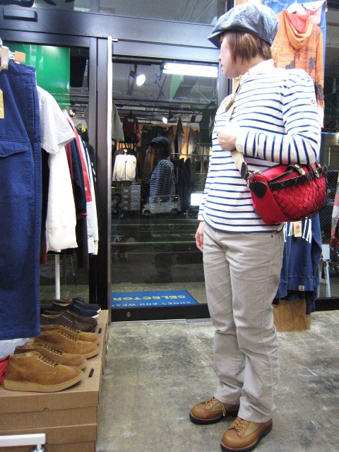 Snug Pak ・・・ REVERSIBLE 袖付きVEST!★! 何か良さ気です~♪_d0152280_384128.jpg