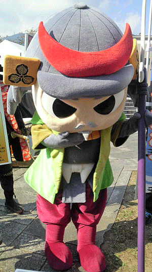 e0020214_2325779.gif