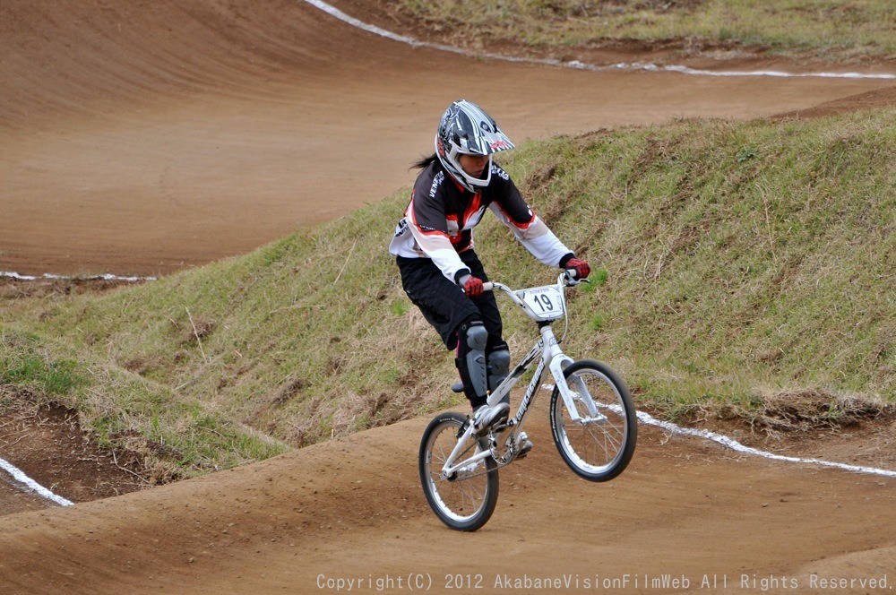 第２９回全日本ＢＭＸ選手権大会（修善寺CSC BMXトラック）VOL3：エリートウイメン決勝_b0065730_033268.jpg