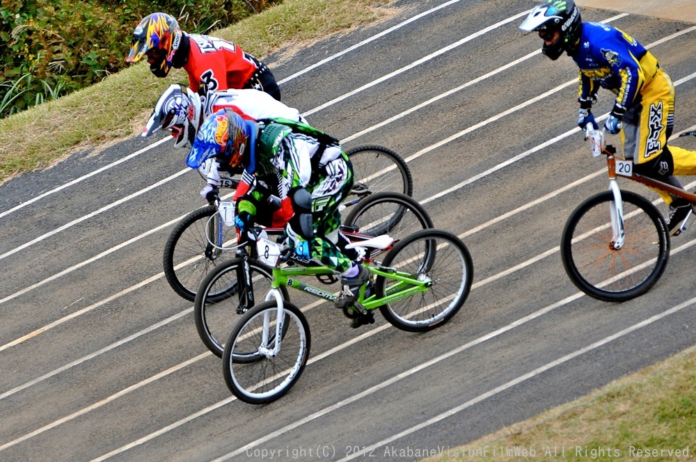 第２９回全日本ＢＭＸ選手権大会（修善寺CSC BMXトラック）VOL7：クルーザメン４０オーバー決勝_b0065730_151557.jpg