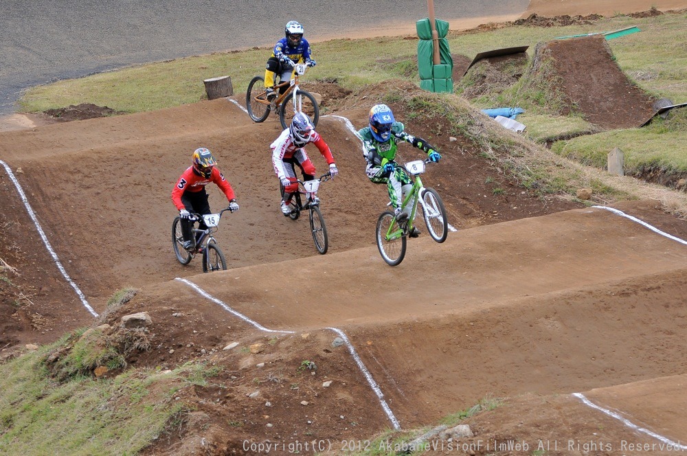 第２９回全日本ＢＭＸ選手権大会（修善寺CSC BMXトラック）VOL7：クルーザメン４０オーバー決勝_b0065730_156549.jpg