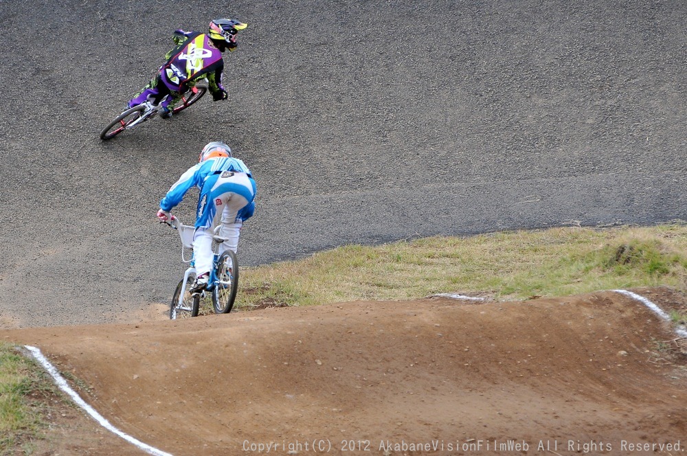 第２９回全日本ＢＭＸ選手権大会（修善寺CSC BMXトラック）VOL12：ガールズ１５才以上決勝_b0065730_19474358.jpg