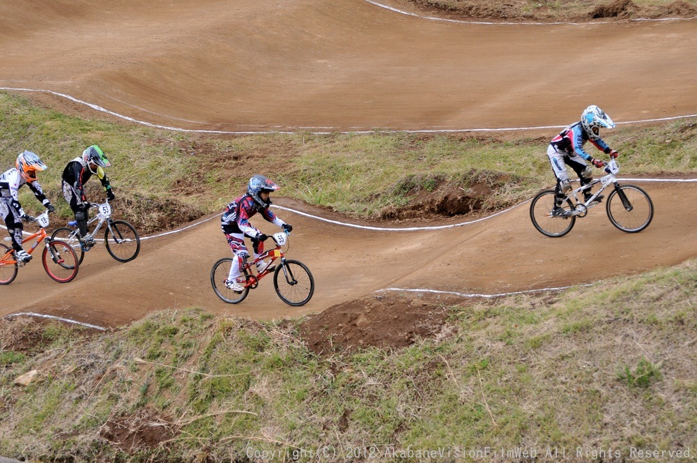 第２９回全日本ＢＭＸ選手権大会（修善寺CSC BMXトラック）VOL15：ボーイズ９−１０決勝_b0065730_22151398.jpg